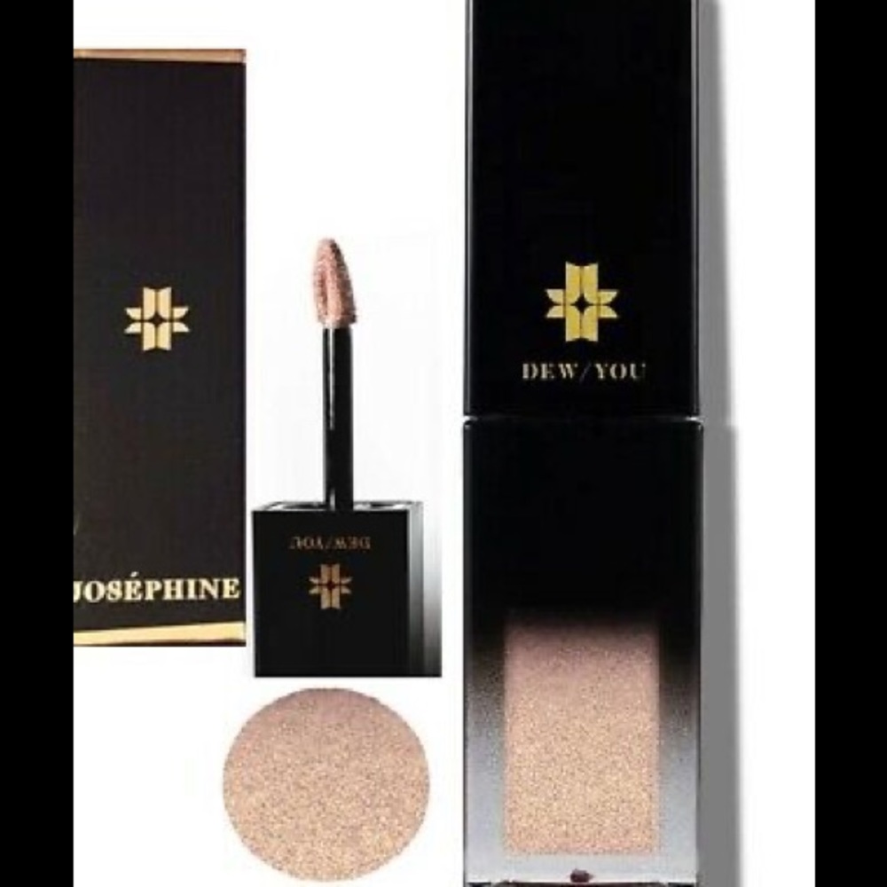 JOSEPHINE DEW/YOU Natural Flawless liquid highlighter in MEET CLAIRE